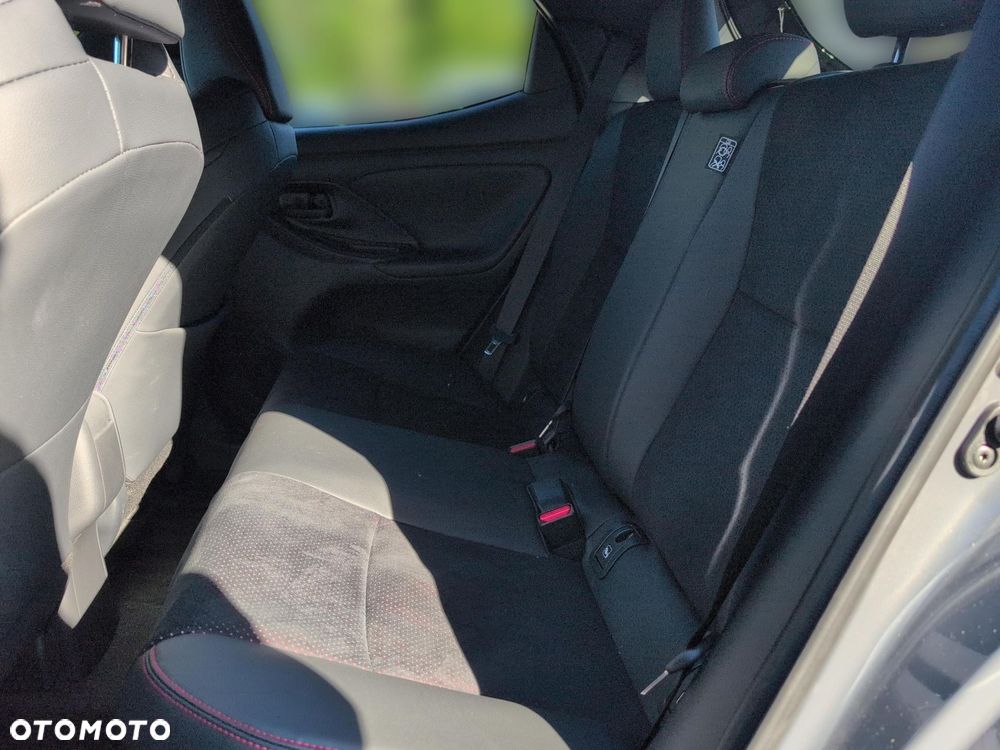Toyota Yaris - 14