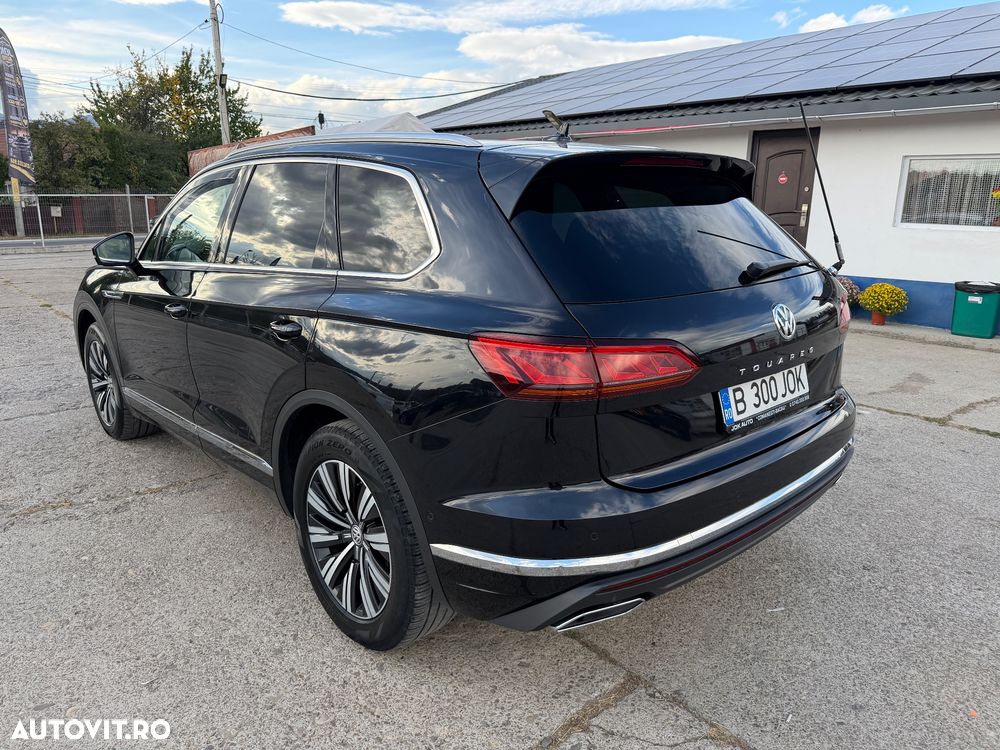 Volkswagen Touareg - 4