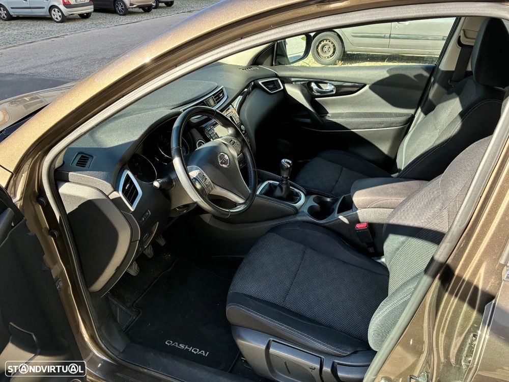 Nissan Qashqai 1.5 dCi 360 S - 10