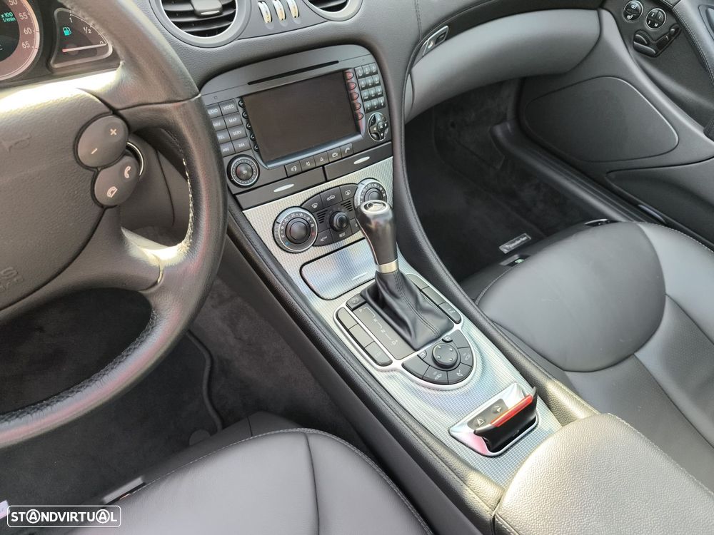 Mercedes-Benz SL 350 - 24