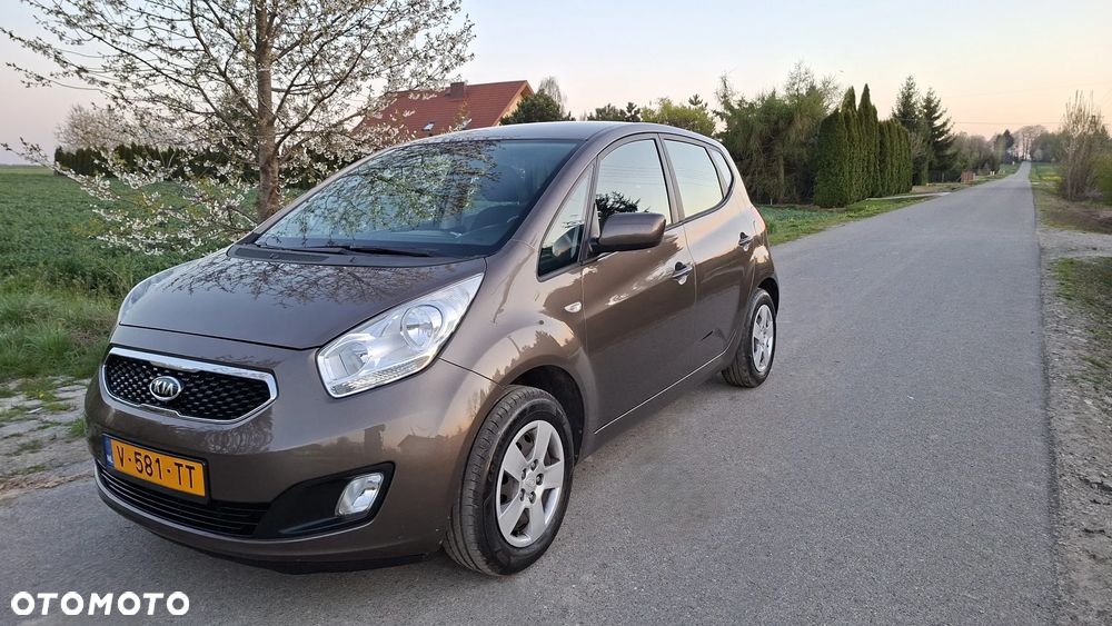 Kia Venga 1.6 CVVT ISG Edition 7 - 8