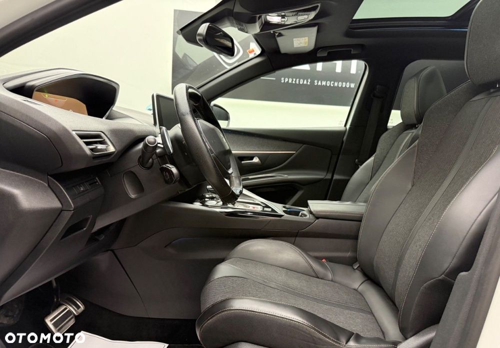 Peugeot 5008 - 25