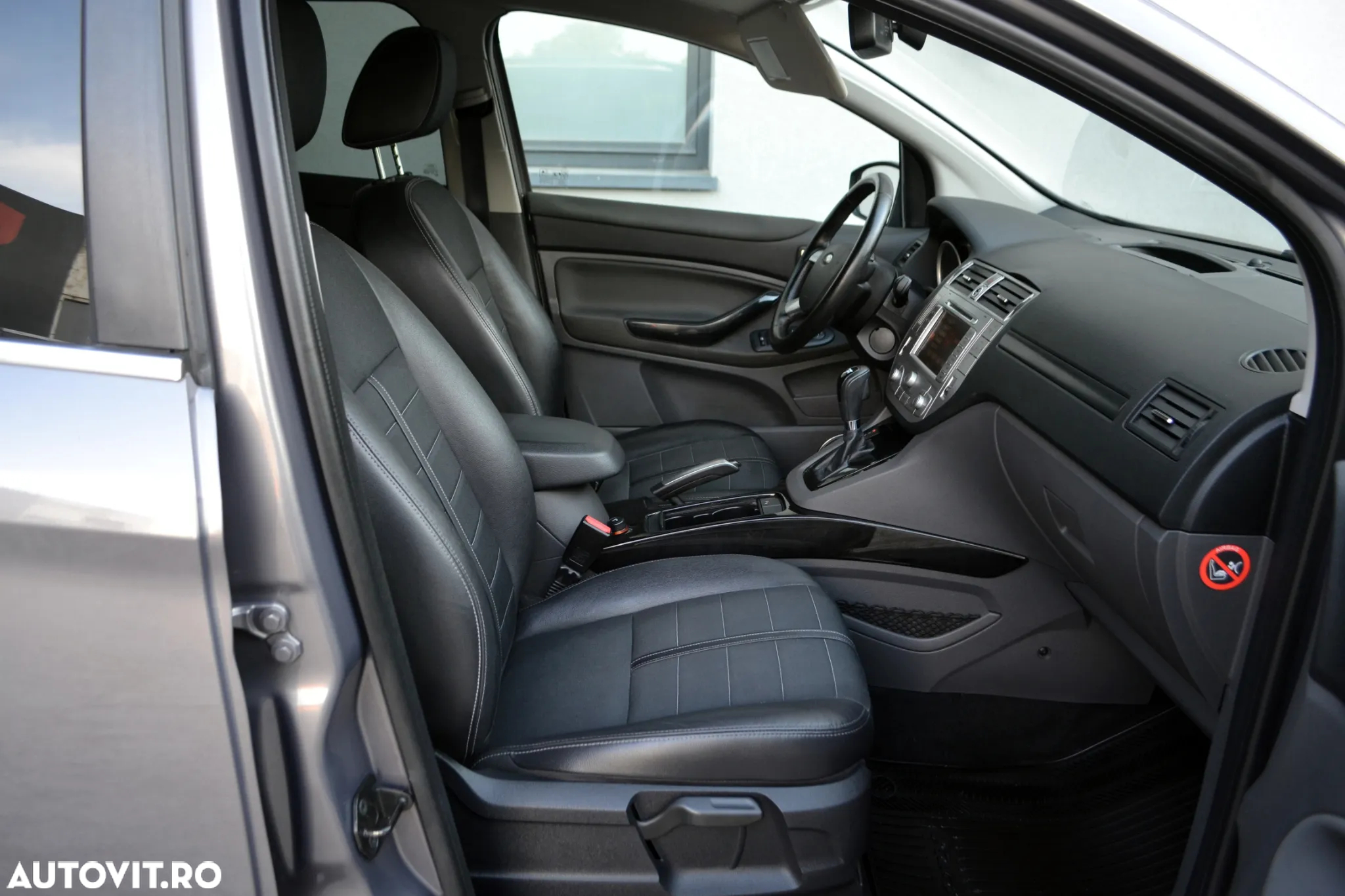 Ford Kuga 2.0 TDCi 4x4 Aut. Titanium - 7