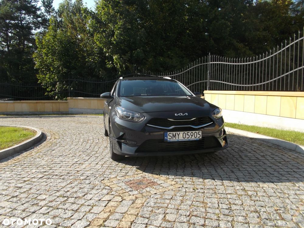 Kia Ceed 1.5 T-GDI M - 3