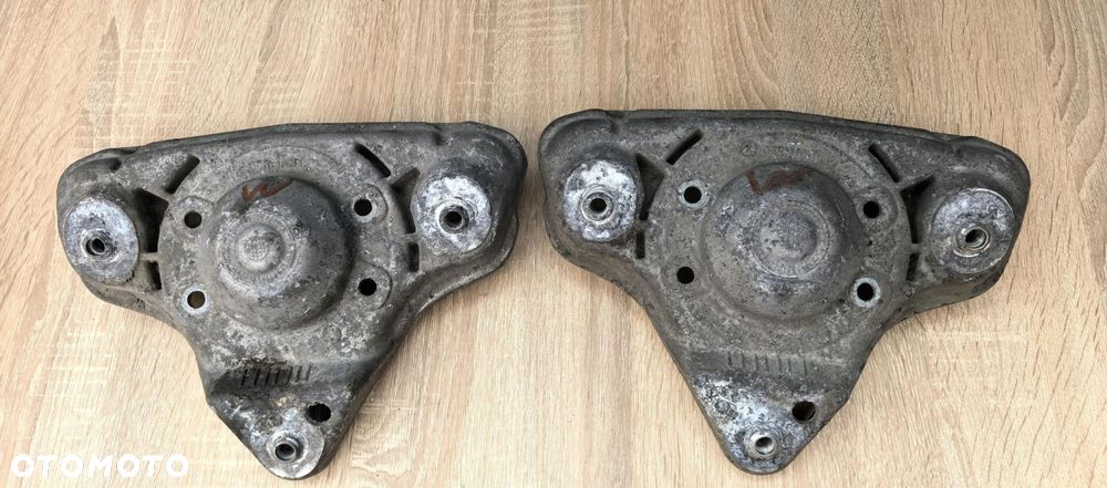 MOCOWANIE AMORTYZATORA OSADZENIE VW PASSAT B5 AUDI A4 B5 8D0412383E 2 SZT. - 1