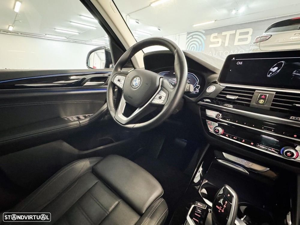 BMW X3 30 e xDrive xLine - 40