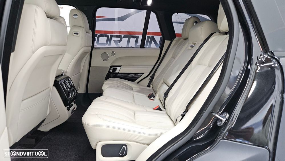 Land Rover Range Rover 4.4 SDV8 Vogue - 11