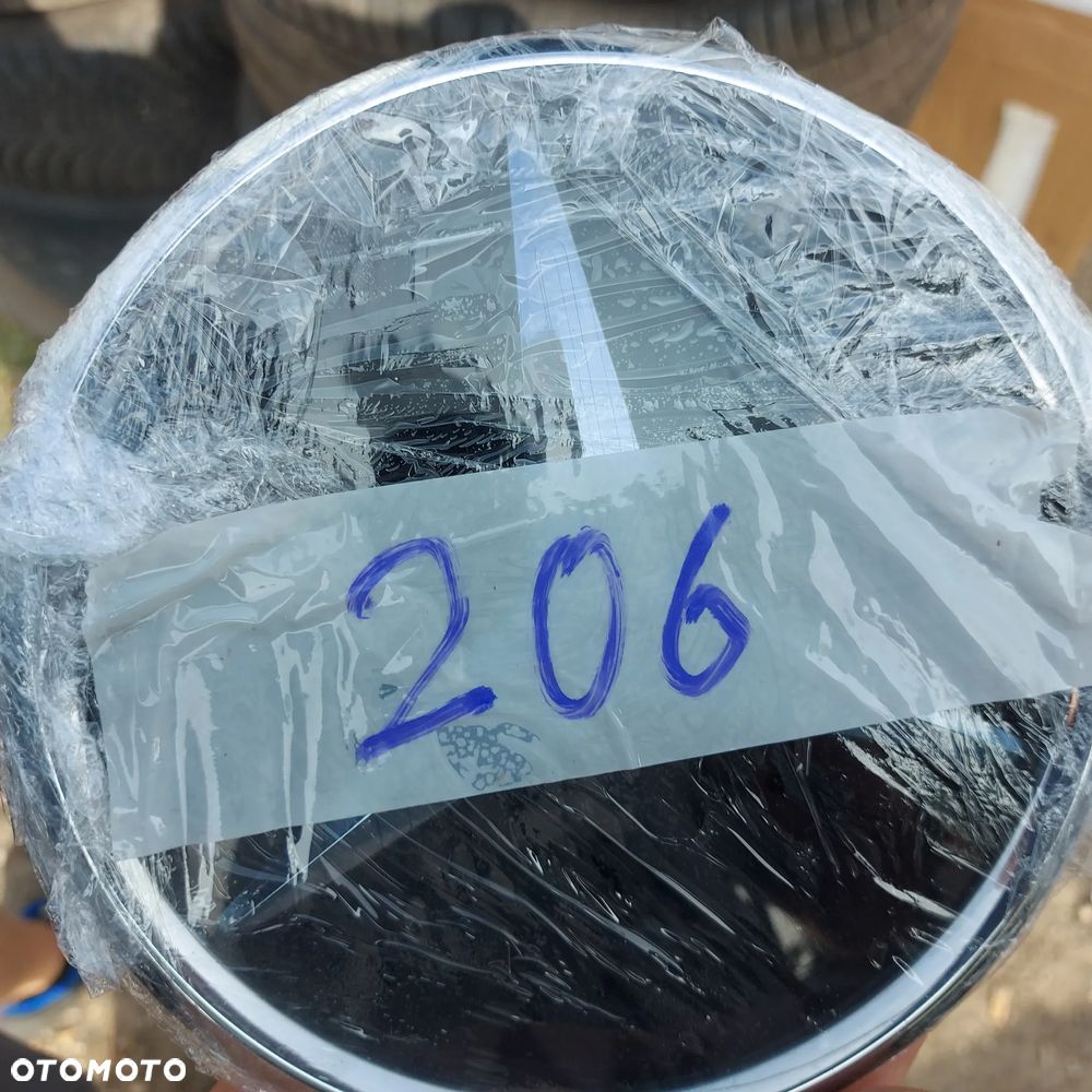ZNACZEK EMBLEMAT GWIAZDA MERCEDES C W206 CLE W236 ORYGINAL DEMONTAZ 0008881800 - 8