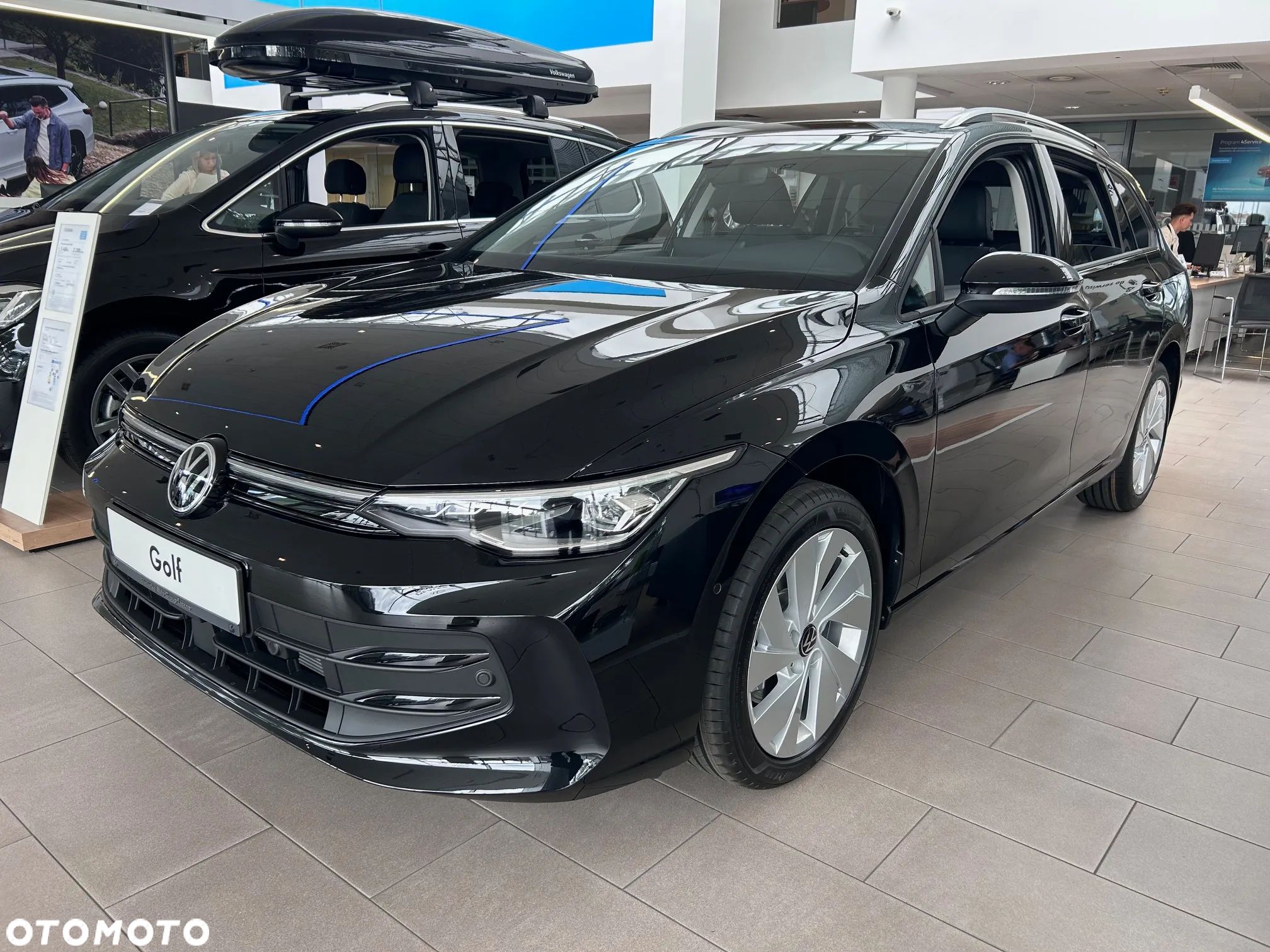 Volkswagen Golf VIII 2.0 TDI Life Plus DSG - 1