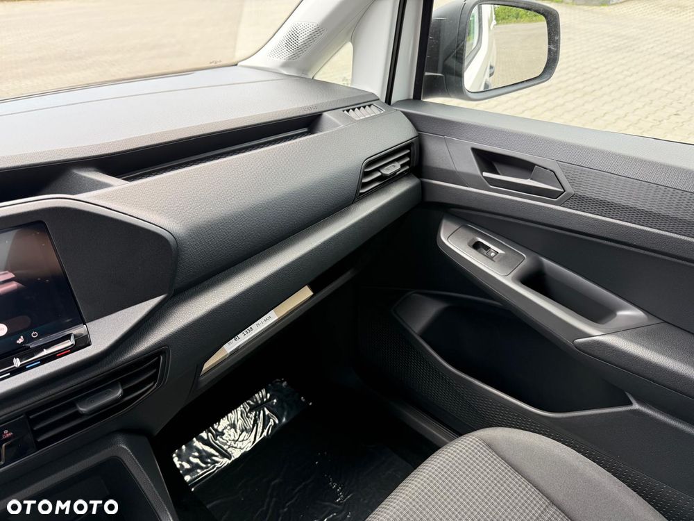 Volkswagen Caddy - 28