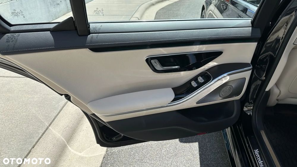 Mercedes-Benz Klasa S 580 4Matic L 9G-TRONIC Edition - 26