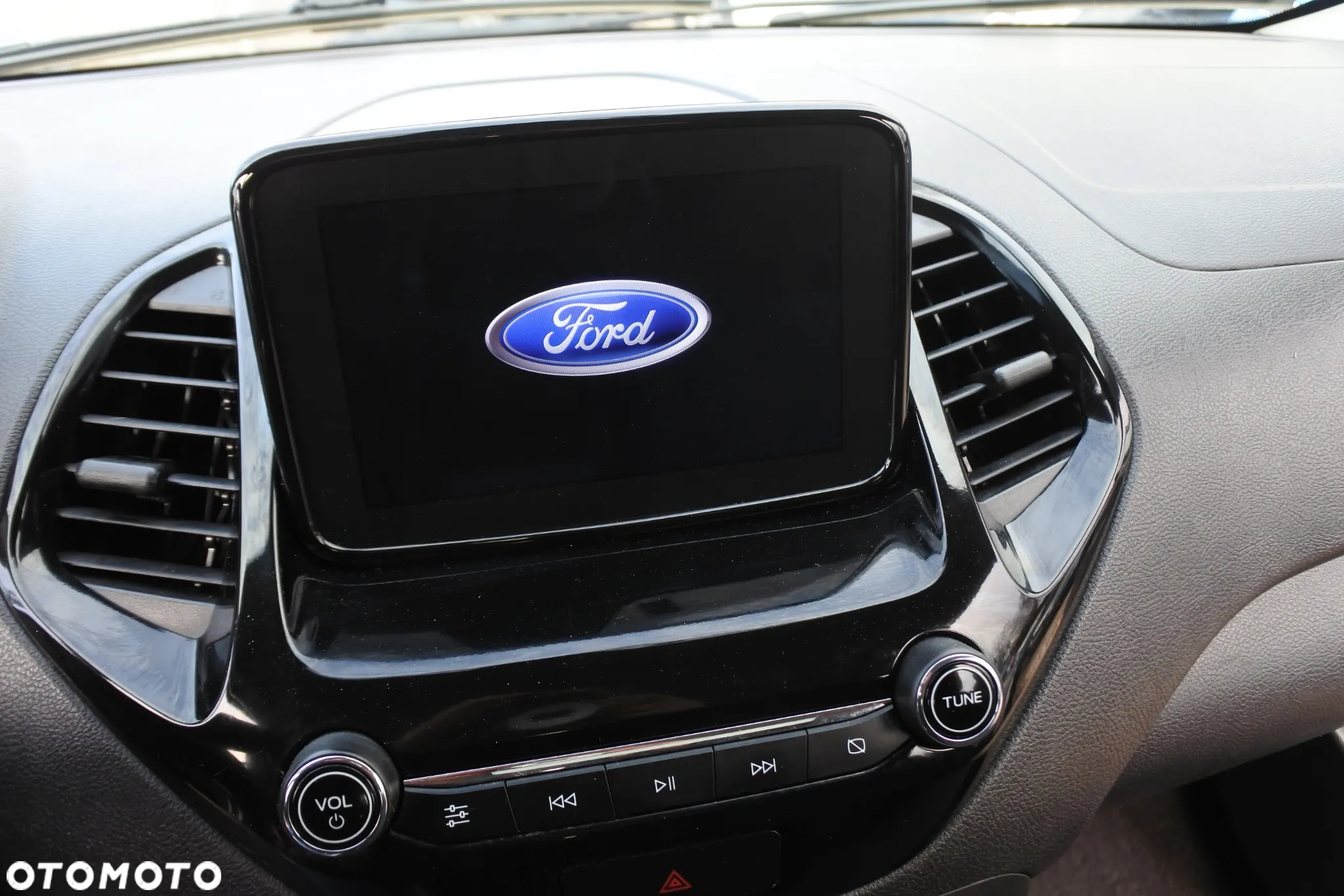 Ford Ka+ 1.2 Ti-VCT White Edition - 18