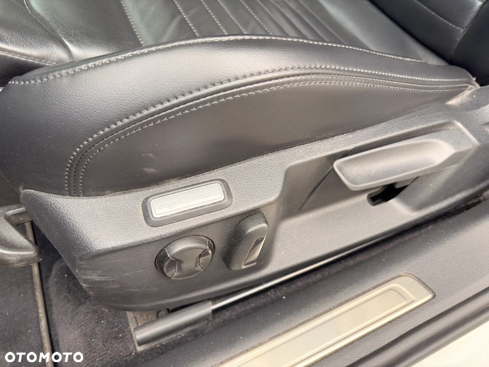 Volkswagen Passat Alltrack - 11