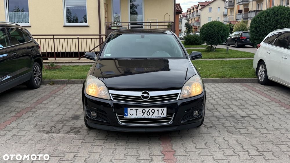 Opel Astra 1.6 Elegance - 2
