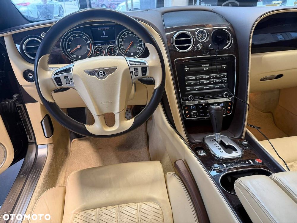 Bentley Continental GT - 17