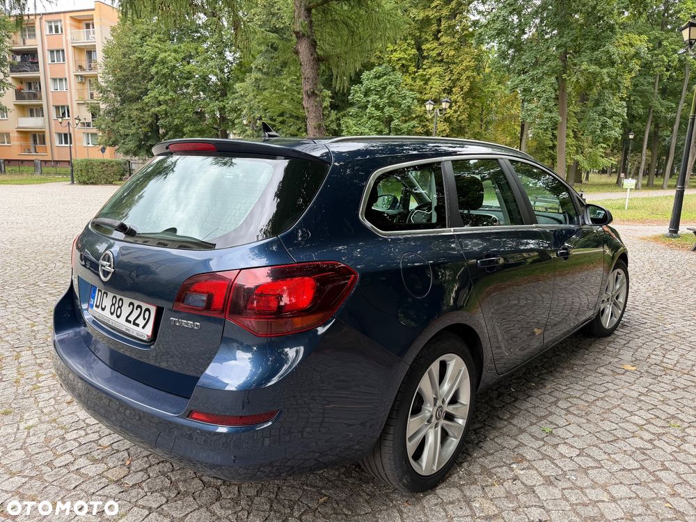Opel Astra 1.6 T 111 - 7