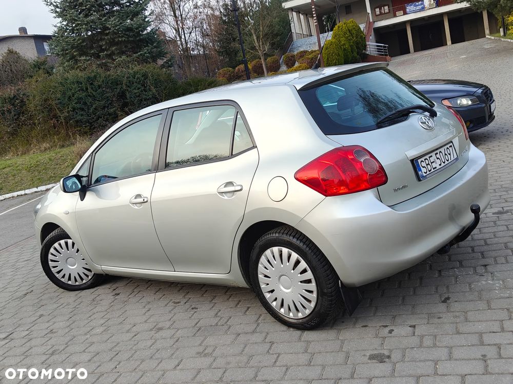 Toyota Auris 2.0 D-4D Luna - 4