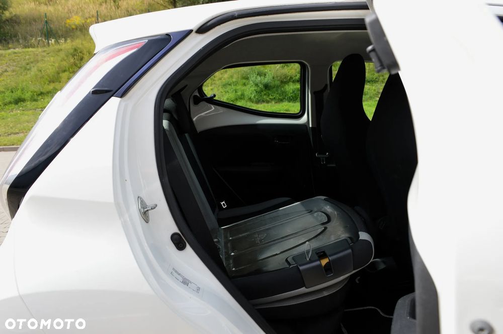 Toyota Aygo 1.0 VVT-i Sprint EU6 - 13