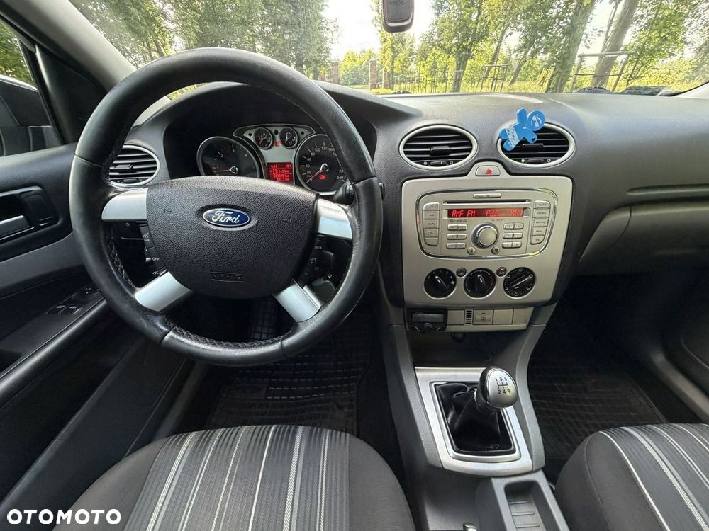 Ford Focus - 35