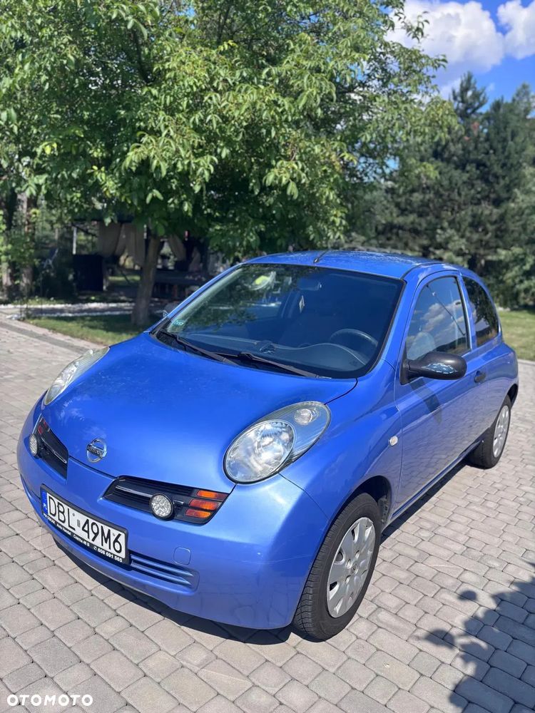 Nissan Micra - 1