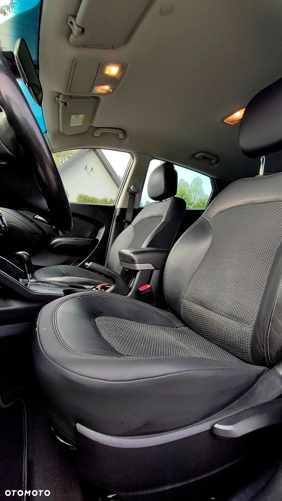 Hyundai ix35 2.0 4WD Automatik Premium - 31
