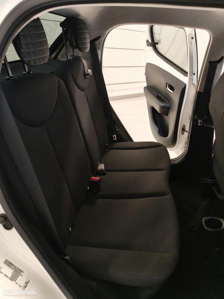 Peugeot 108 1.0 VTi Allure - 26