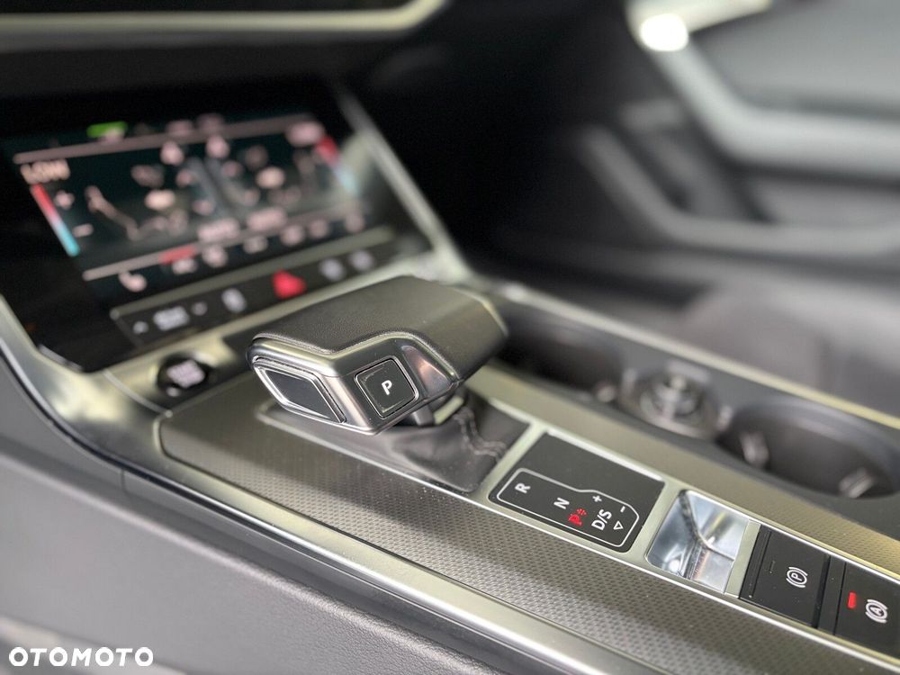 Audi A6 Avant - 18