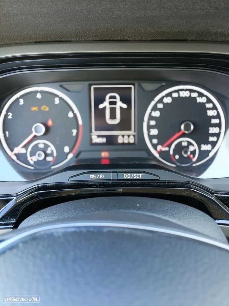 VW Polo 1.0 Confortline - 10