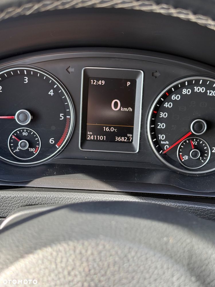 Volkswagen Multivan - 19