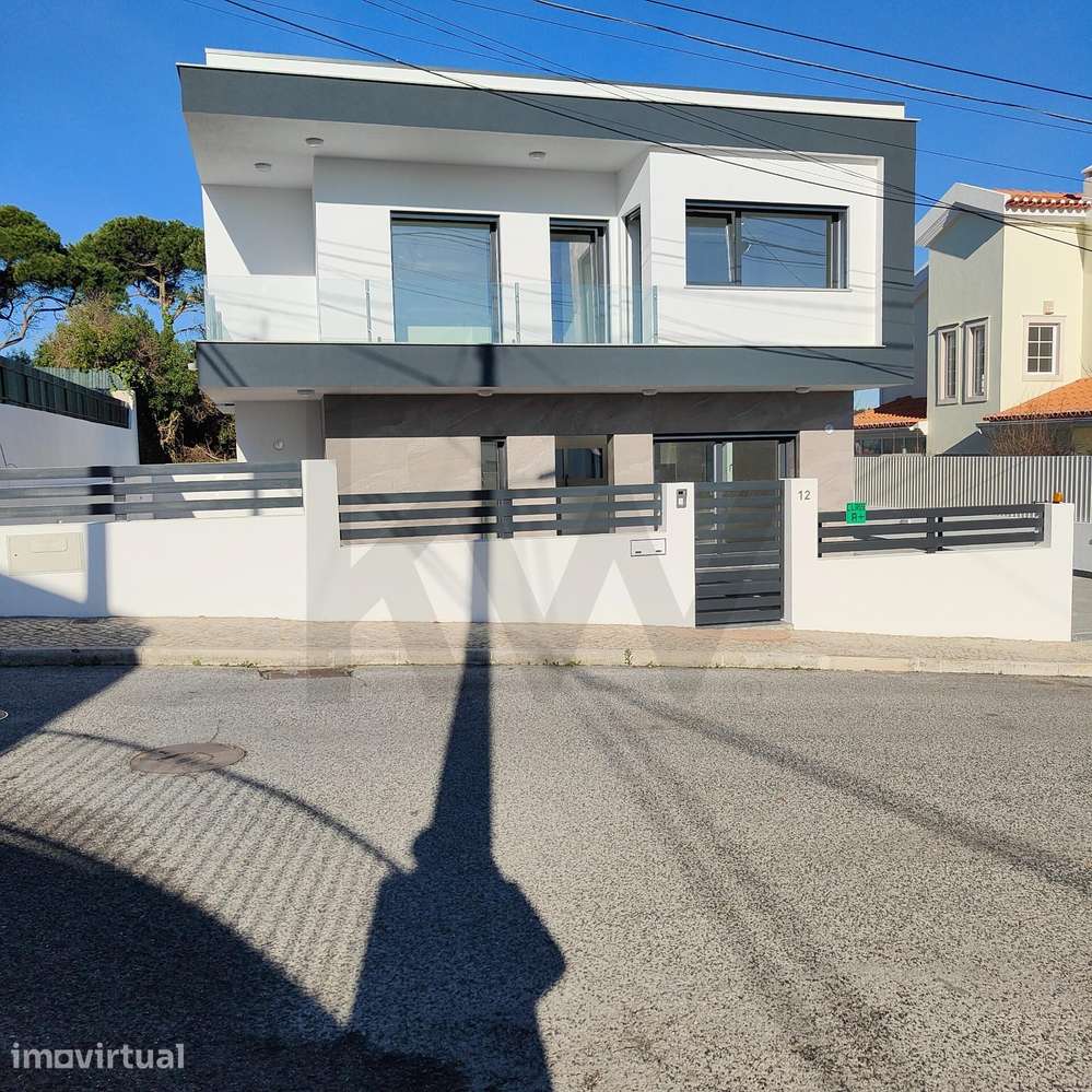 Moradia Isolada T4 com amplas áreas e construção de excelência, nova a - Grande imagem: 3/60