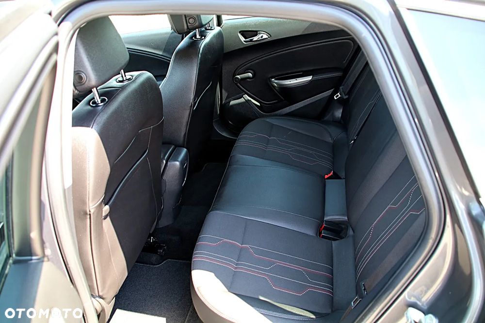 Opel Astra 1.6 Edition Sport - 19