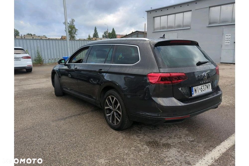 Volkswagen Passat Variant - 4