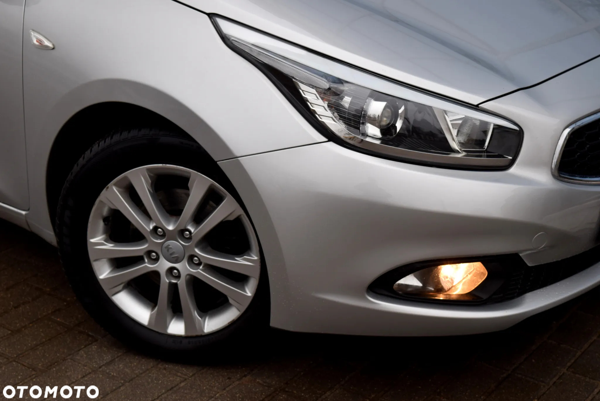 Kia Ceed Cee'd 1.4 L - 10