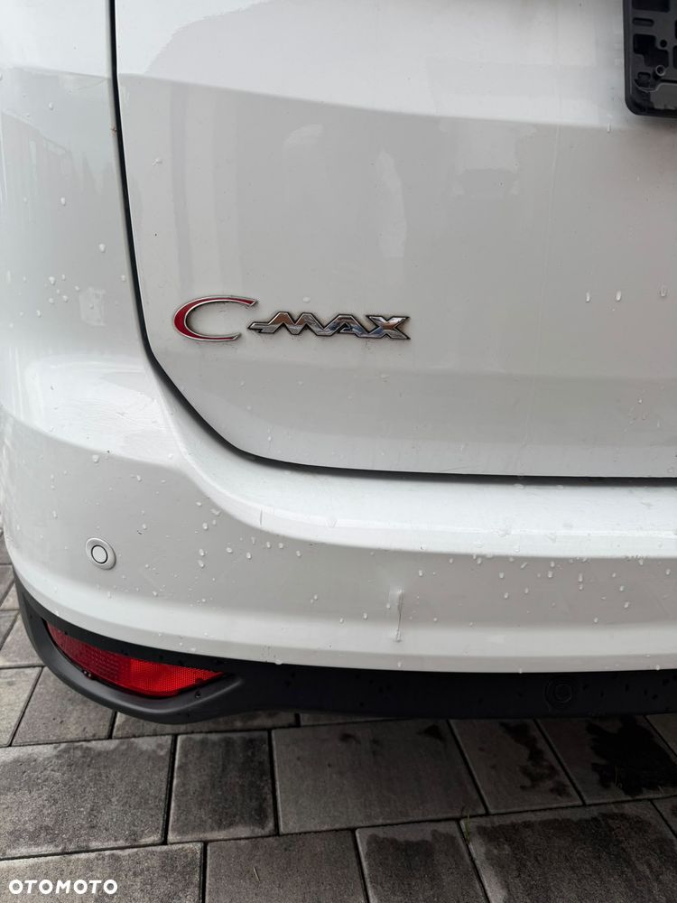 Ford Grand C-MAX 2.0 TDCi Titanium - 13