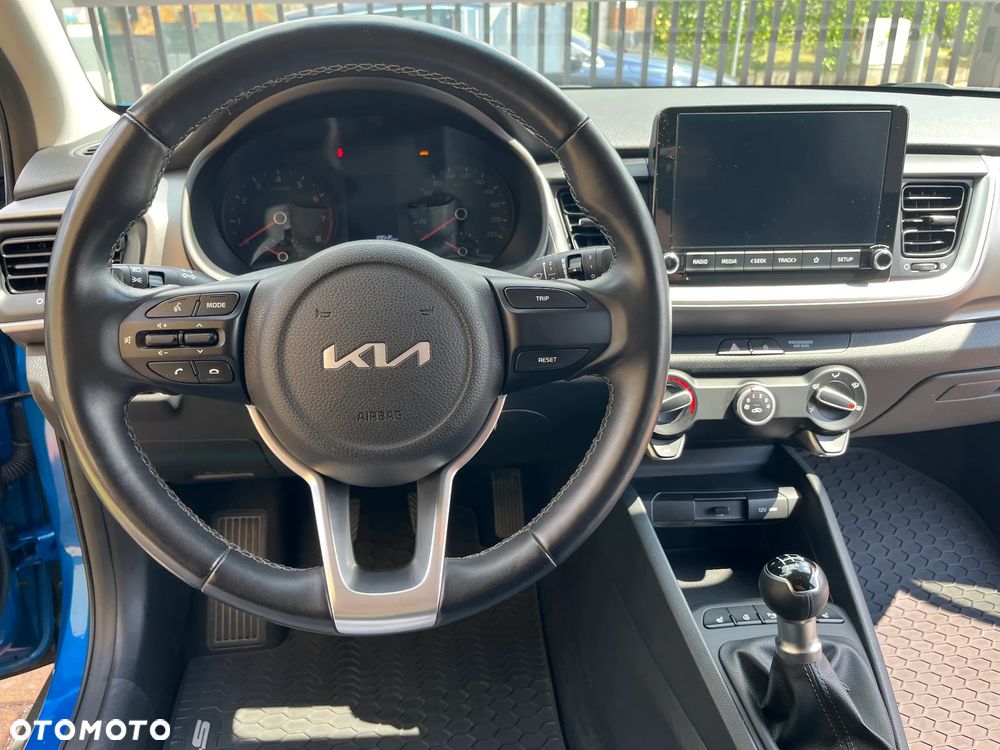 Kia Stonic 1.2 M - 23