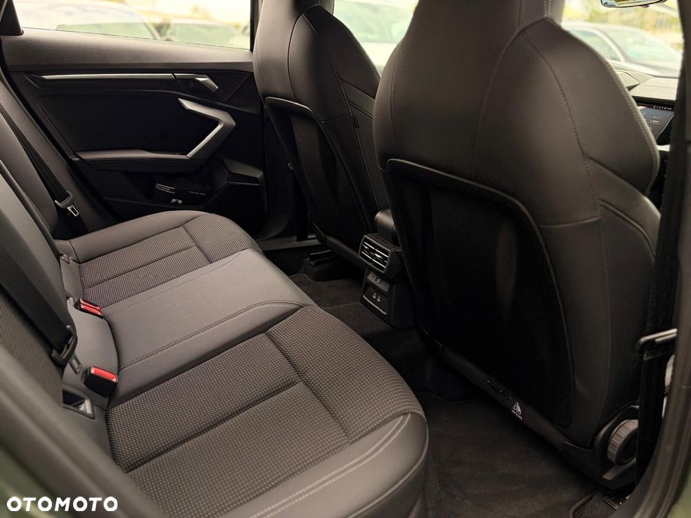 Audi A3 Sportback - 21