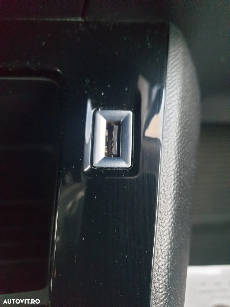 Peugeot 2008 1.5 BlueHDI FAP Active - 28