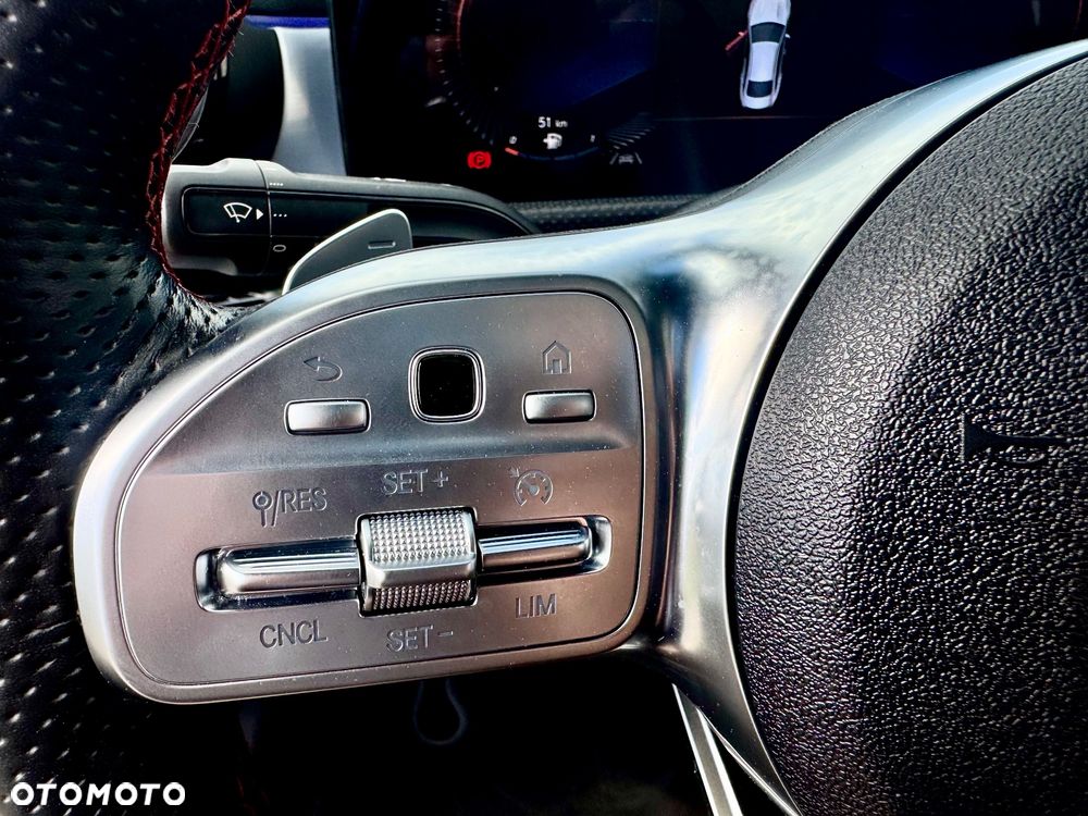 Mercedes-Benz CLA 200 7G-DCT Edition AMG Line - 39