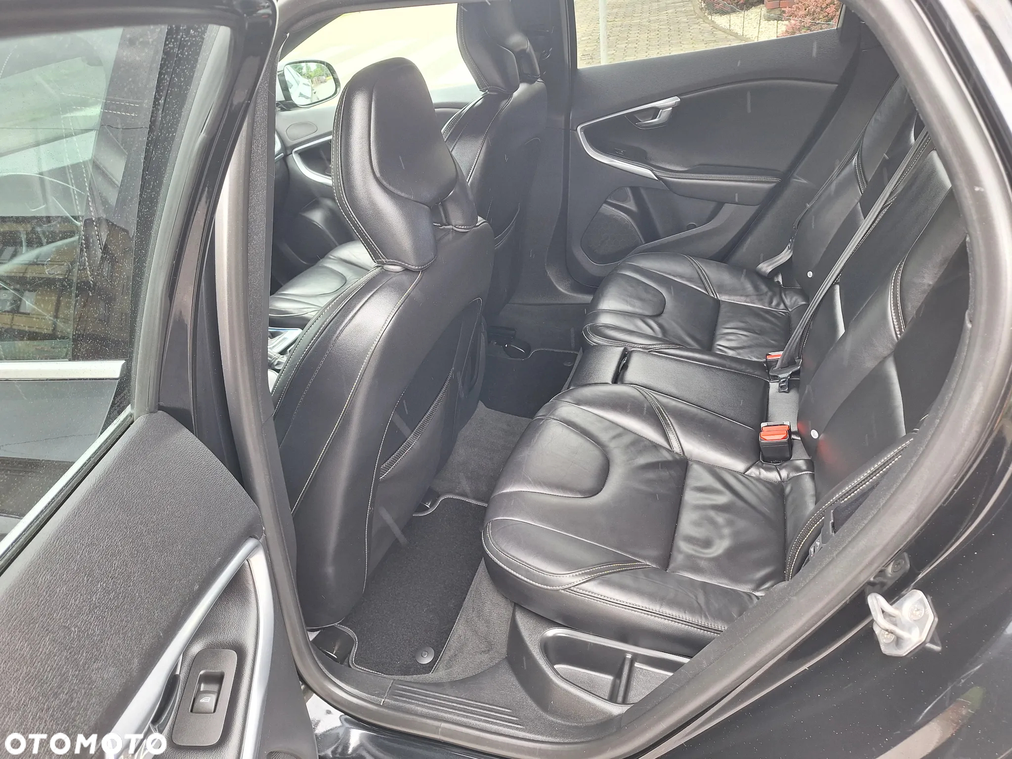 Volvo V40 D4 RDesign - 29