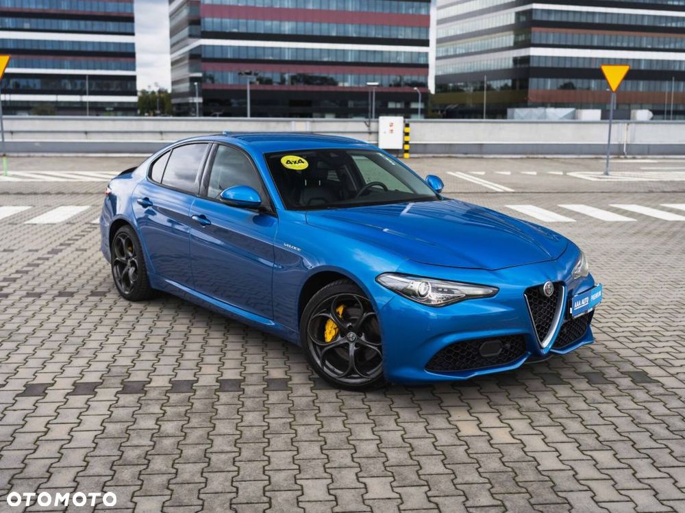 Alfa Romeo Giulia - 1