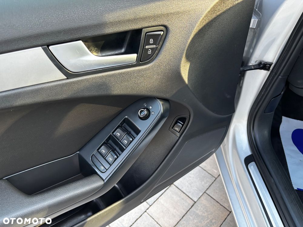 Audi A4 Limousine 2.0 TDI DPF - 23