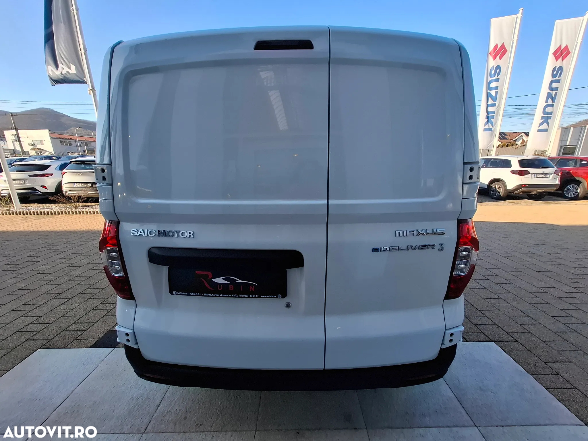 Maxus MAXUS e DELIVER 3 SWB 50.23KW - 6