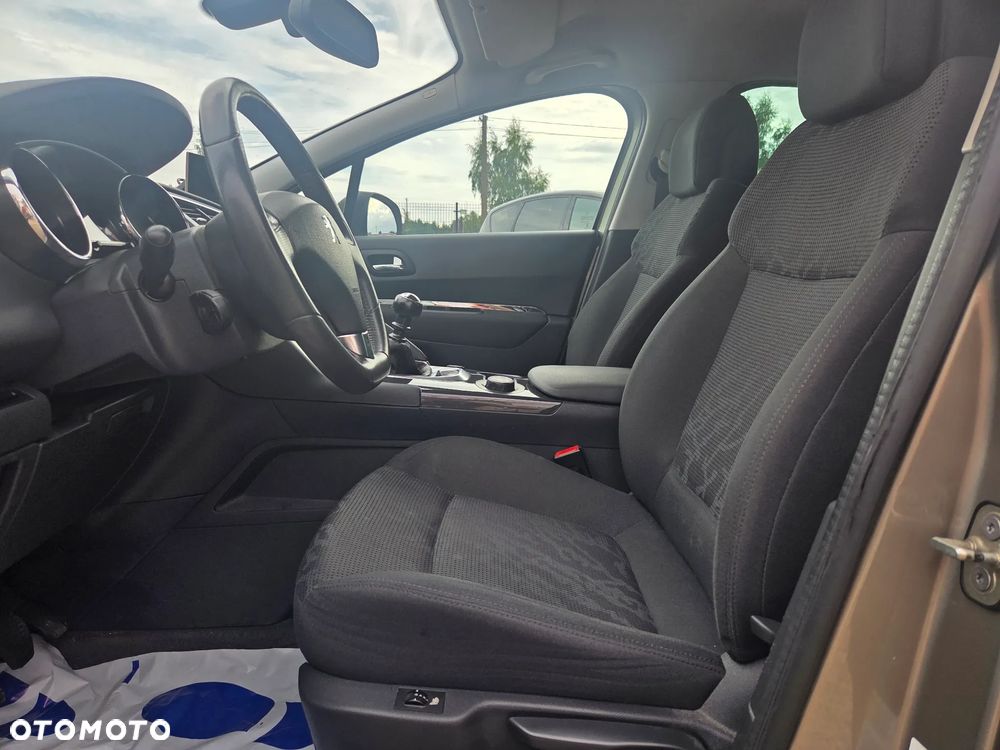 Peugeot 3008 2.0 BlueHDi Allure - 21