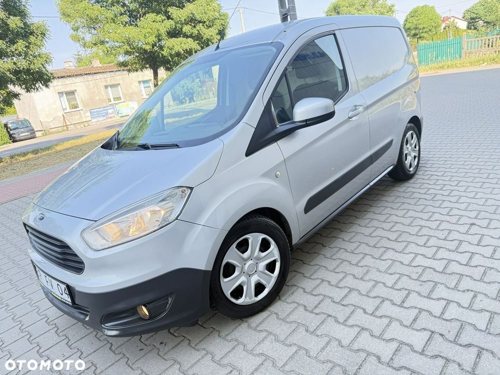 Ford Courier - 9