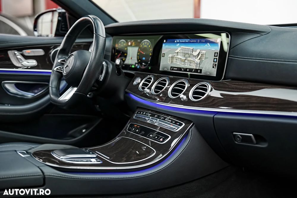 Mercedes-Benz E 300 9G-TRONIC AMG Line - 12