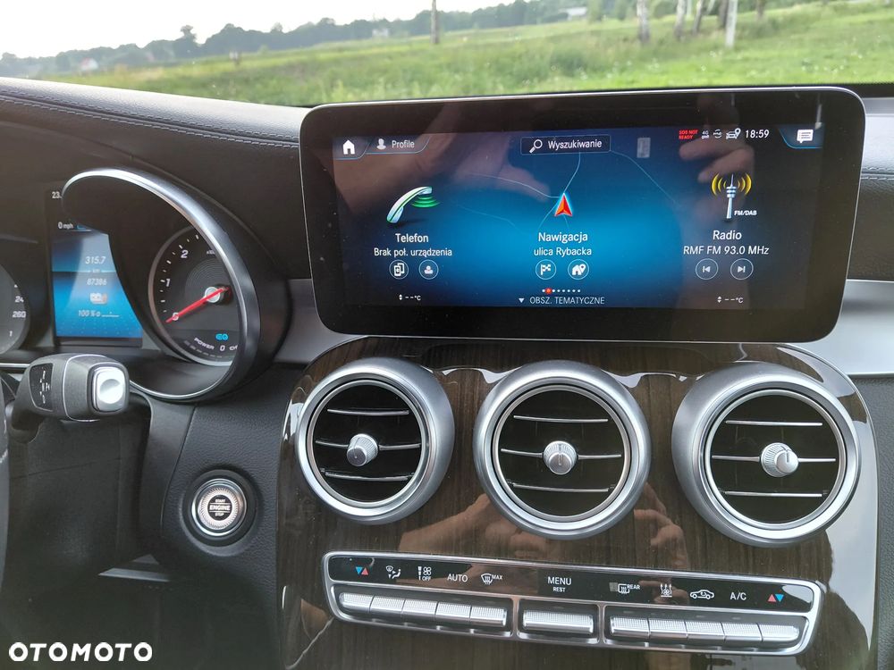 Mercedes-Benz GLC - 16