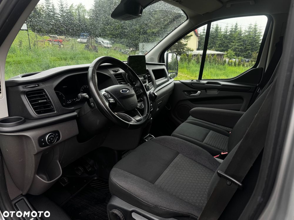 Ford Transit Custom - 11
