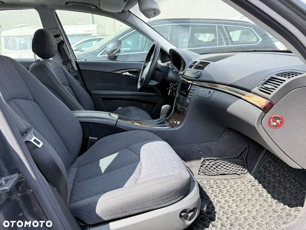 Mercedes-Benz Klasa E 220 CDI Automatik Classic - 15