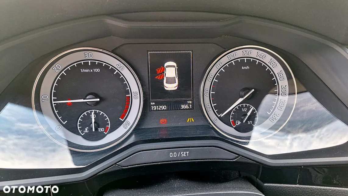 Skoda Superb 2.0 TDI 4x4 L&K - 6