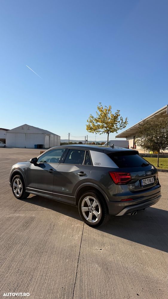 Audi Q2 2.0 TDI quattro S tronic Design - 4